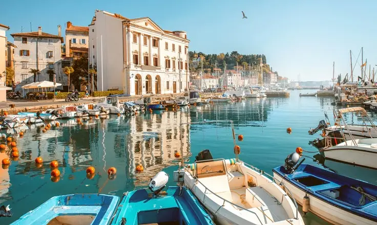 Malta si Muove Verso la Fatturazione Elettronica Obbligatoria e il Reporting Digitale in Tempo Reale