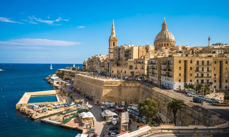 La Slovenia Introduce la Fatturazione Elettronica B2B Obbligatoria dal 2028